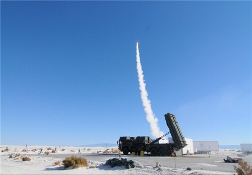 پنتاگون در حال طراحی سامانه ویژه هدف قرار دادن موشک‌های ایران است+ عکس