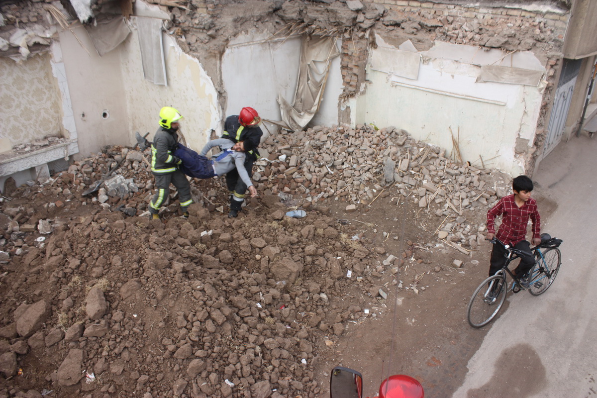 مانور ایمنی در مقابل زلزله در قزوین برگزار شد+تصاویر