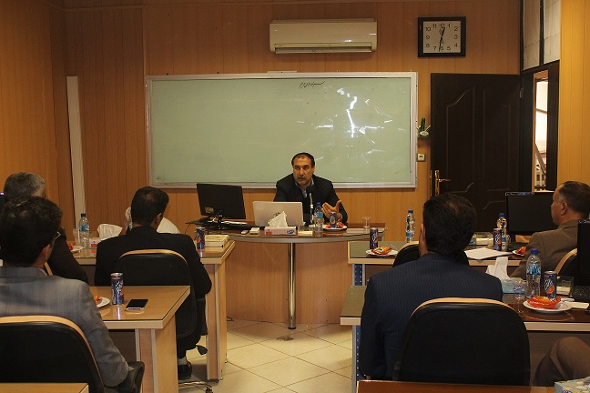 کارکنان بانک سپه کرمان در کارگاه آموزشی اصول و مبانی پدافند غیرعامل + گزارش تصویری