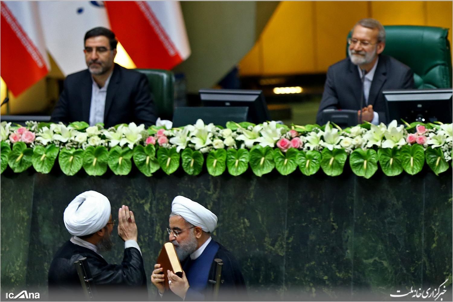 گزارش تصویری مراسم تحلیف دوازدهمین دوره ریاست جمهوری اسلامی ایران