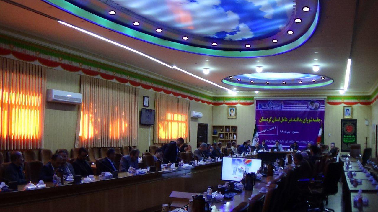 چهارمین جلسه شورای پدافند غیرعامل استان با دستور کار نکوداشت هفته پدافندغیرعامل تشکیل گردید.