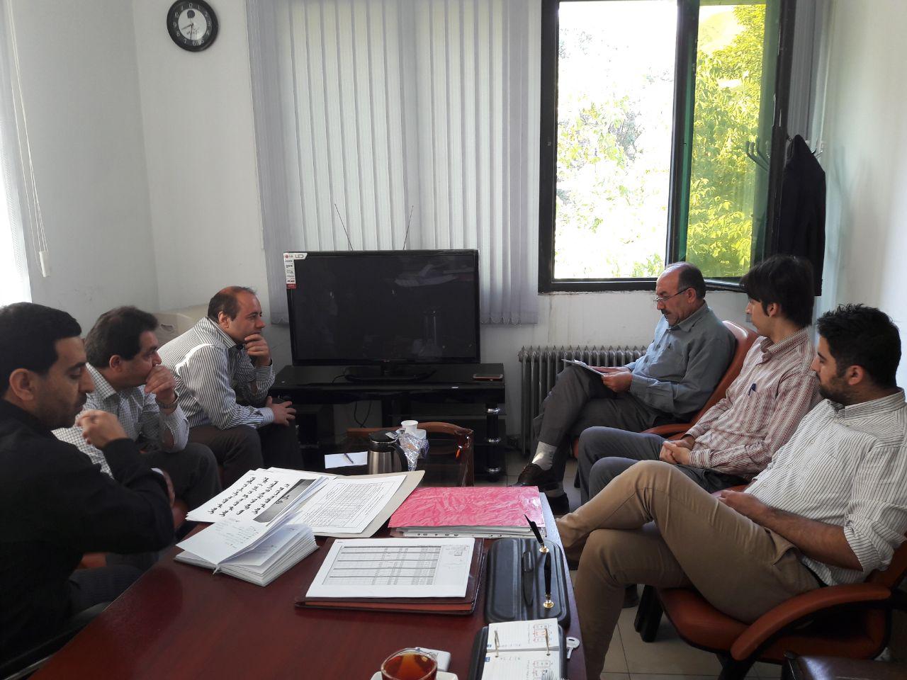 جلسه هماهنگی و برنامه ریزی  جهت برگزاری هفته پدافندغیرعامل دراداره کل پدافندغیرعامل استانداری کردستان برگزار گردید.