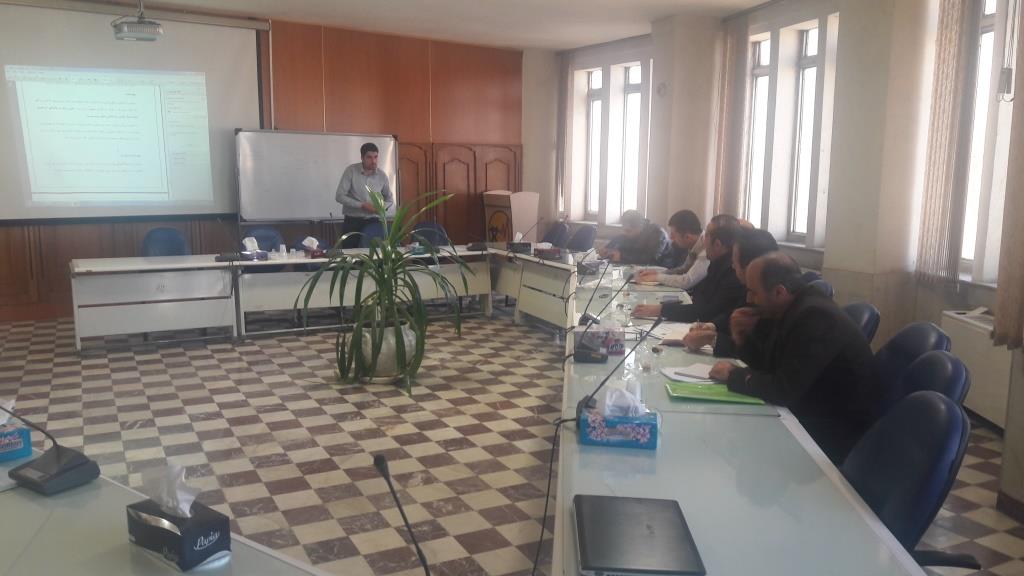تشکیل جلسه کارگروه تخصصی انرژی وآب بامحوریت طرح جامع پدافند غیر عامل استان