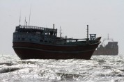 کشتی باری در خلیج فارس غرق شد/ خبری از ۴ ملوان نیست