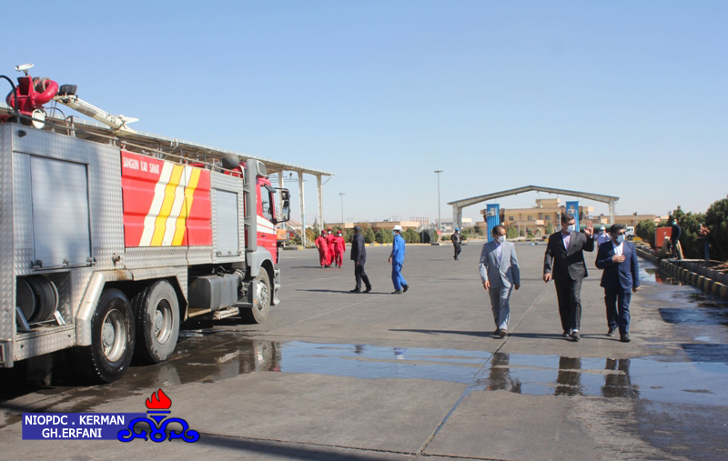 برگزاری مانور ایمنی و آتش‌نشانی در انبار نفت شهید احمدی روشن