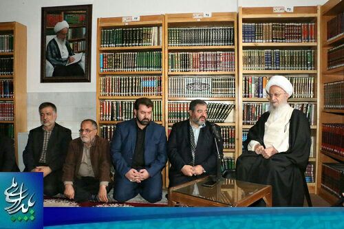 تصاویر دیدار رئیس و معاونین سازمان پدافند غیرعامل کشور با علمای قم