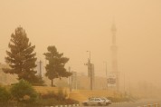 گرد و غبار و ریزگردهای عراق از فردا جنوب آذربایجان‌غربی را فرا می‌گیرد