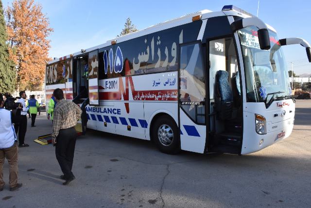 برگزاری رزمایش امداد و نجات و انتقال مجروحين و مصدومين در شیراز+تصاویر
