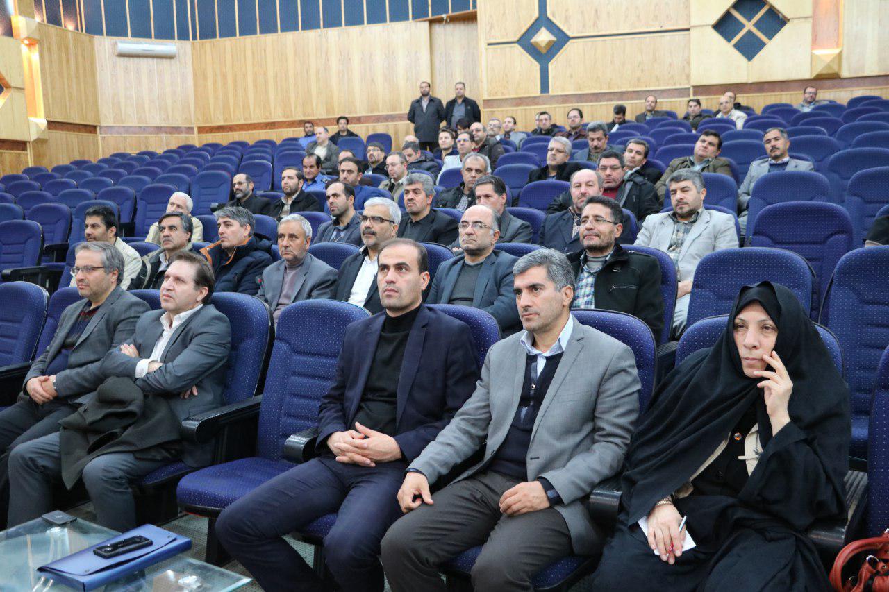 برگزاری کارگاه آموزشی پدافند زیستی در دانشگاه شهید مدنی