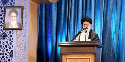 پاسخ موشکی سپاه و تشییع میلیونی سردار سلیمانی از ایام الله است/ همان اندازه که ما از حادثه هواپیما غصه خوردیم دشمن خوشحال شد