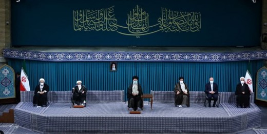 تمدن نوین اسلامی بدون وحدت شیعه و سنّی محقق نمیشود/ «عدالت» سرلوحه همه تصمیمات مسئولان باشد