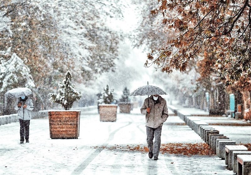 هواشناسی ایران ۱۴۰۳/۸/۲۱؛ آغاز بارش باران و برف در ۱۴ استان