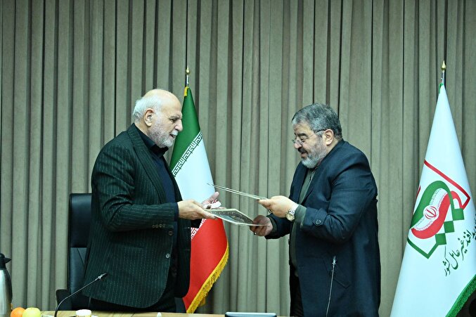 گزارش تصویری| امضای تفاهم‌نامه همکاری سازمان پدافند غیرعامل کشور و اتاق اصناف ایران