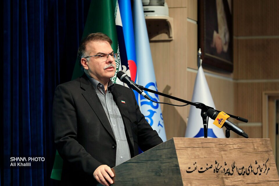 لزوم بازنگری در الگوی دفاعی و تابآوری انرژی/ تدوین برنامههای عملیاتی برای پاسخ سریع به بحرانهای حوزه انرژی لزوم بازنگری در الگوی دفاعی و تابآوری انرژی/ تدوین برنامههای عملیاتی برای پاسخ سریع به بحرانهای حوزه انرژی